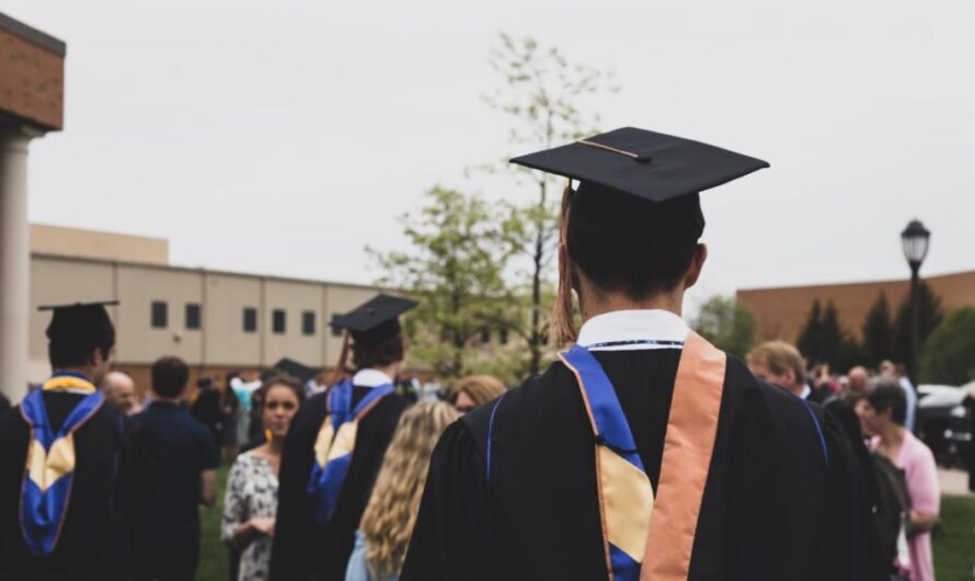 «Universidad para Todos: Acceder al Estudio Universitario sin Costes».