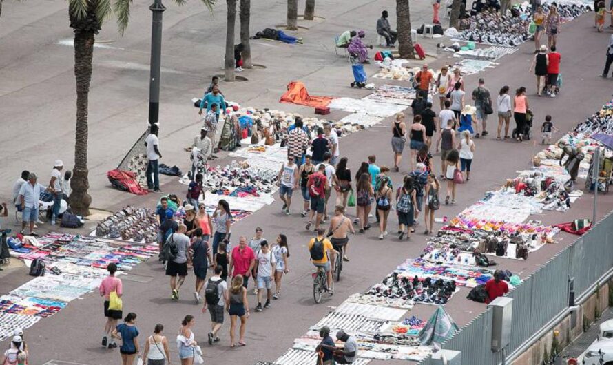 La ciudad de Barcelona exige recobrar la limpieza y el orden: la iniciativa de Ada Colau