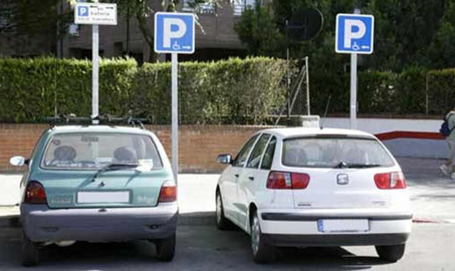 Exigimos al Ayuntamiento que tome medidas urgentes para mejorar la situación de los aparcamientos para personas con movilidad reducida