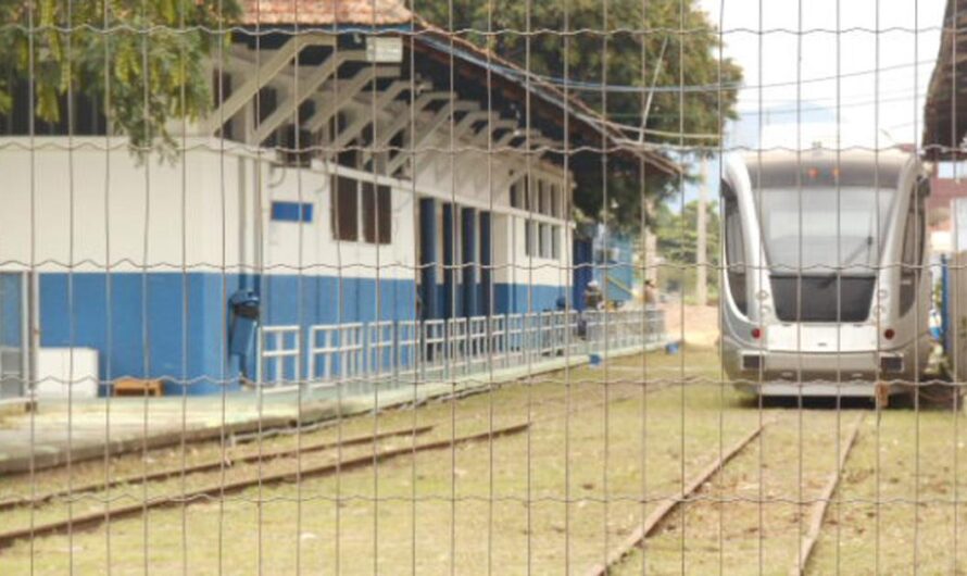 «¡Basta de proyectos inacabados! Exigimos un transporte público moderno en Brasil.