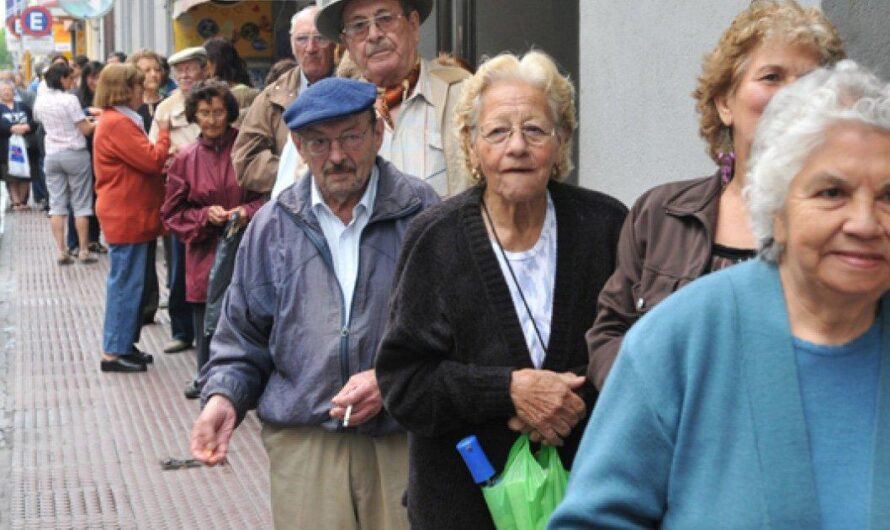 La dramática realidad de los jubilados en Argentina: haberes congelados y aumentos desmedidos en servicios básicos y medicamentos